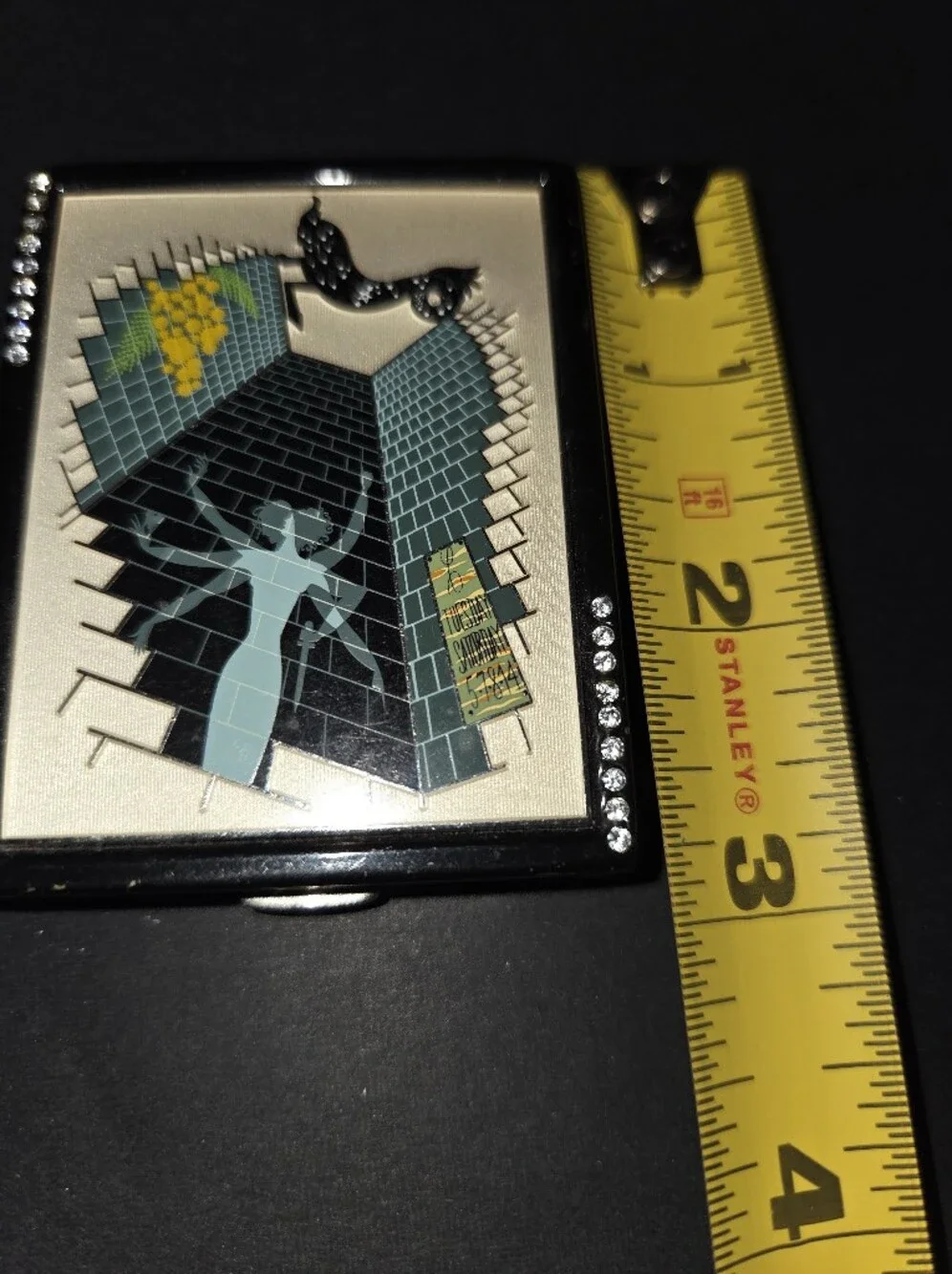 Estée Lauder Capricorn Erte Art Deco Compact No Powder